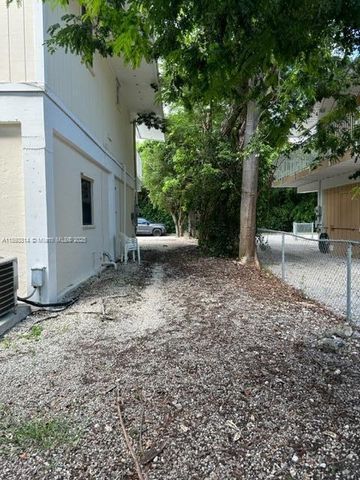 333 Bay View Ave, Key Largo, FL 33037