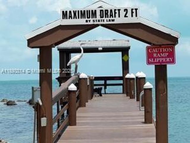 333 Bay View Ave, Key Largo, FL 33037