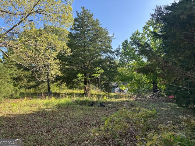 104 Old Perry Road, Bonaire, GA 31005