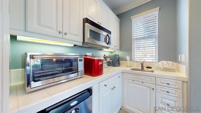 1026 White Alder Ave, Chula Vista, CA 91914