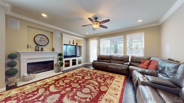 1026 White Alder Ave, Chula Vista, CA 91914