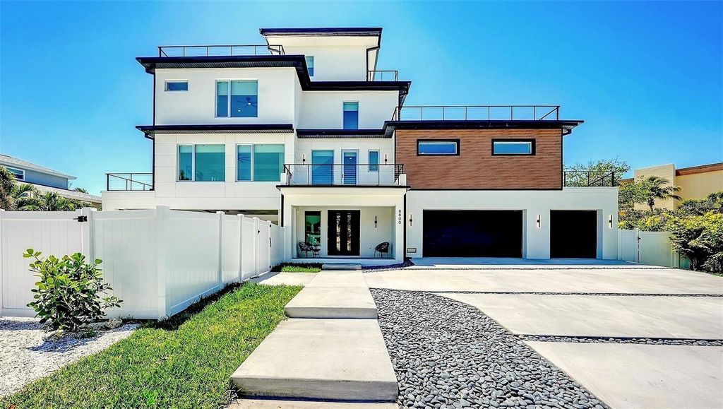 Image 1 of property listing at 8800 MIDNIGHT PASS ROAD, Sarasota, FL 34242