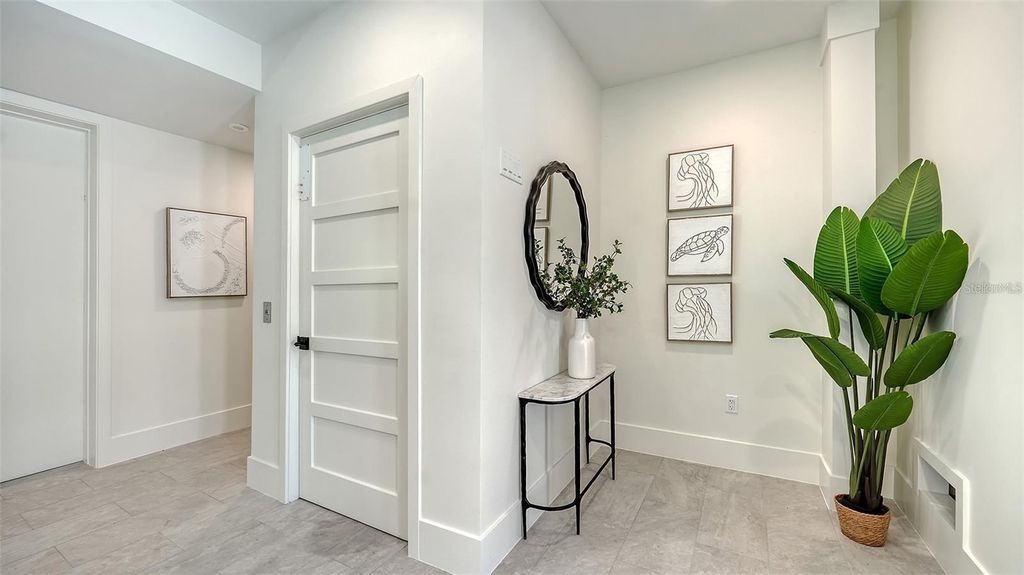 Image 18 of property listing at 8800 MIDNIGHT PASS ROAD, Sarasota, FL 34242