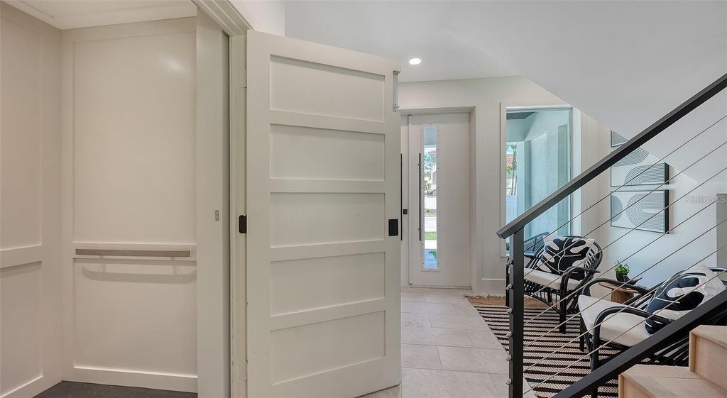 Image 36 of property listing at 8800 MIDNIGHT PASS ROAD, Sarasota, FL 34242