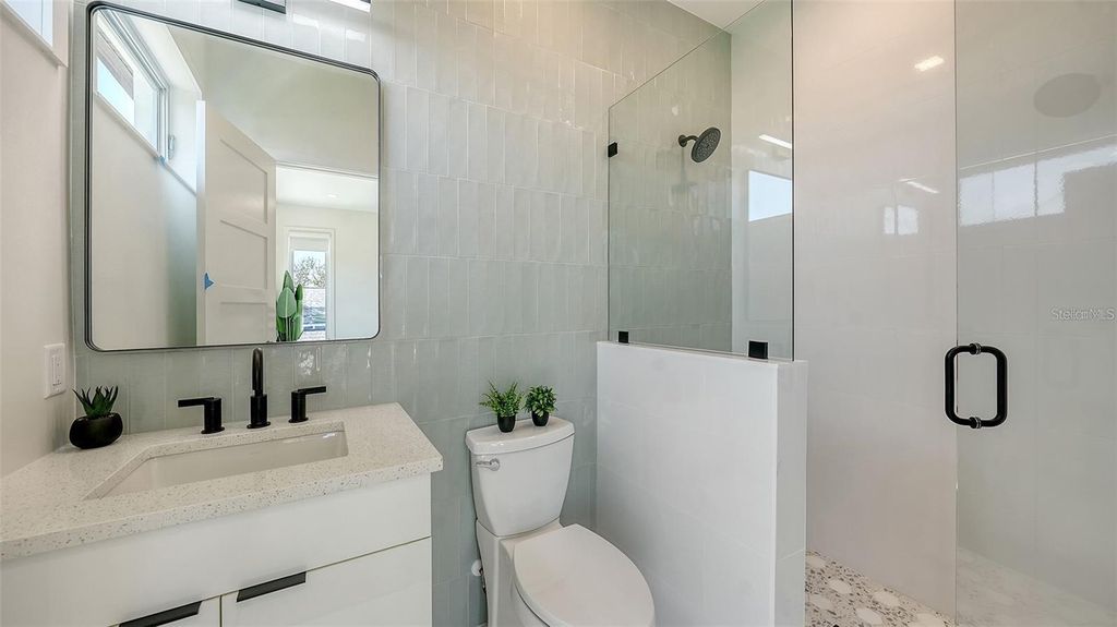 Image 54 of property listing at 8800 MIDNIGHT PASS ROAD, Sarasota, FL 34242