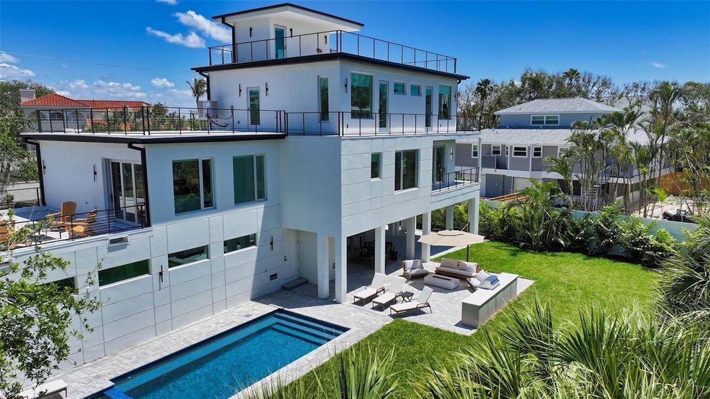 Image 69 of property listing at 8800 MIDNIGHT PASS ROAD, Sarasota, FL 34242