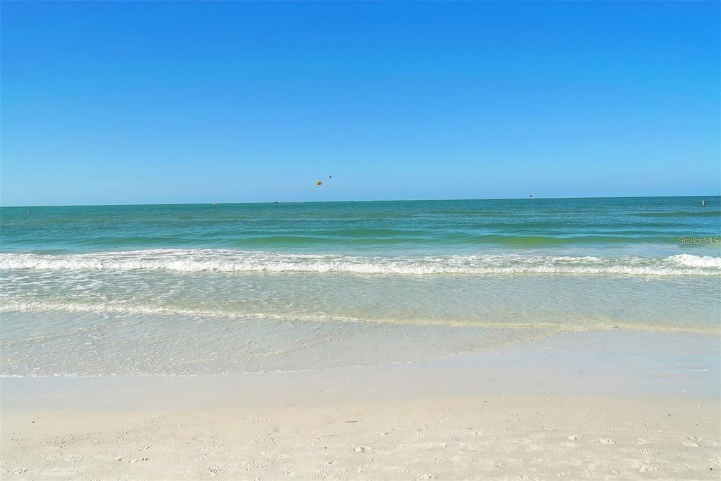 Image 85 of property listing at 8800 MIDNIGHT PASS ROAD, Sarasota, FL 34242