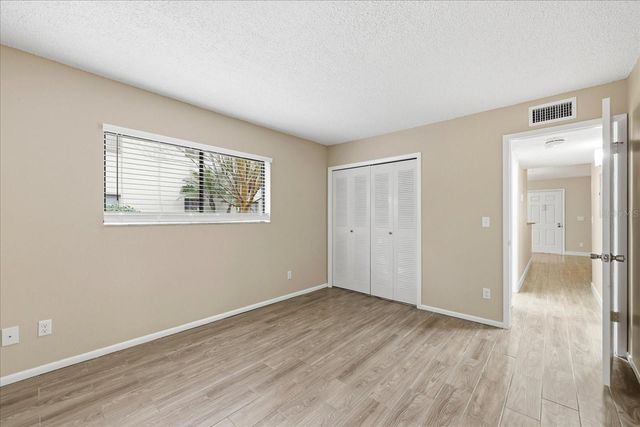 3300 FOX CHASE CIRCLE N 202, Palm Harbor, FL 34683