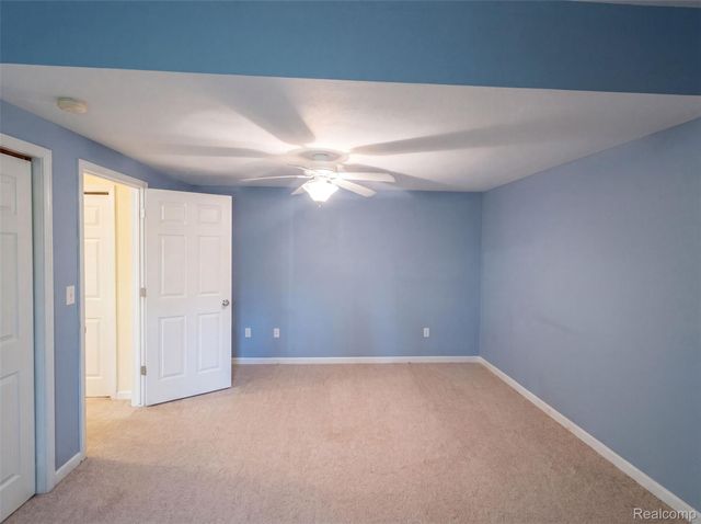 1102 Hawthorne, Greenville, MI 48838