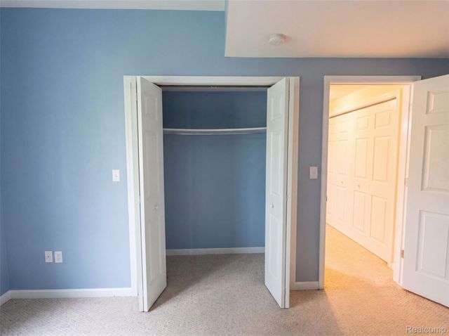 1102 Hawthorne, Greenville, MI 48838