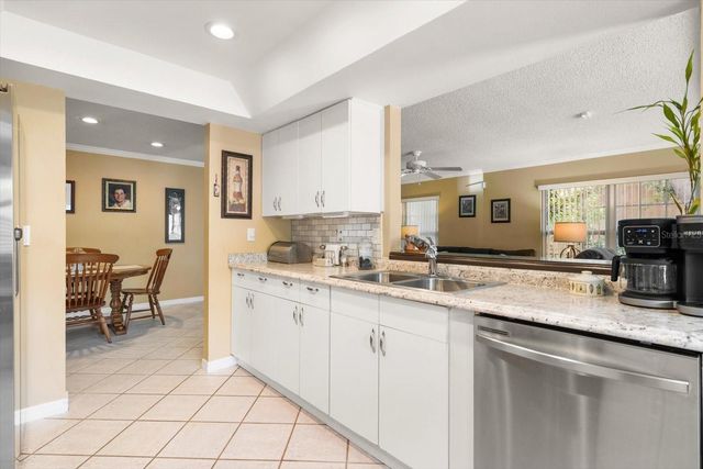 2211 PORTSIDE PASSAGE, Palm Harbor, FL 34685