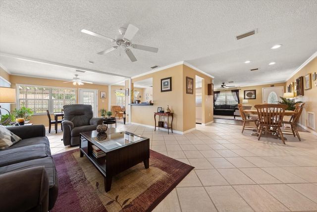 2211 PORTSIDE PASSAGE, Palm Harbor, FL 34685