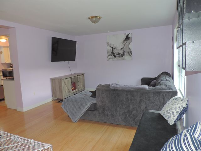 262 Daniel Webster Highway, Boscawen, NH 03303