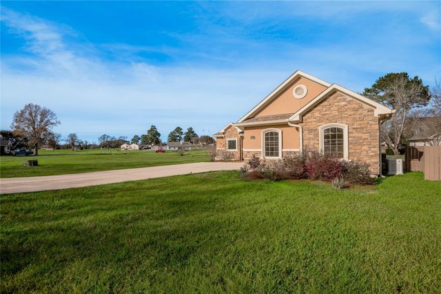 11 Bluebonnet, Trinity, TX 75862