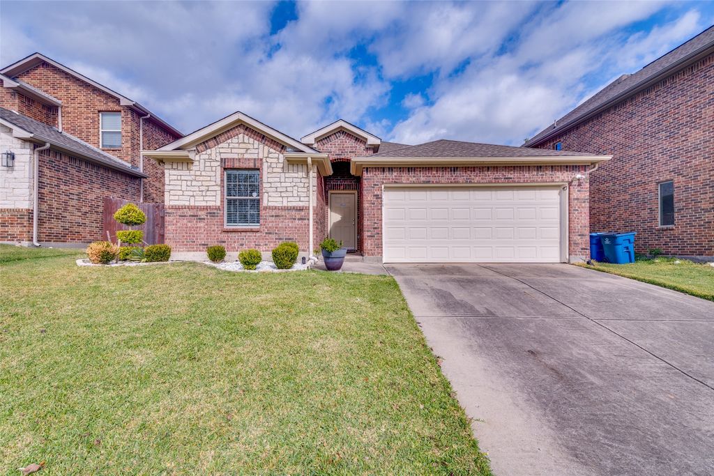 6714 Windward View Drive, Rowlett, TX 75088