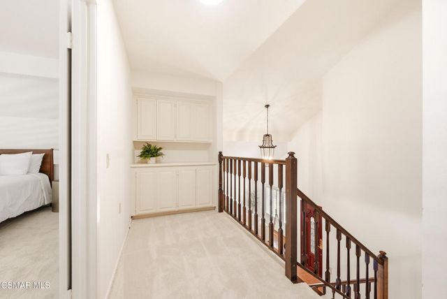 725 Pickford Court, Newbury Park, CA 91320