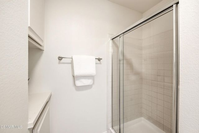 725 Pickford Court, Newbury Park, CA 91320