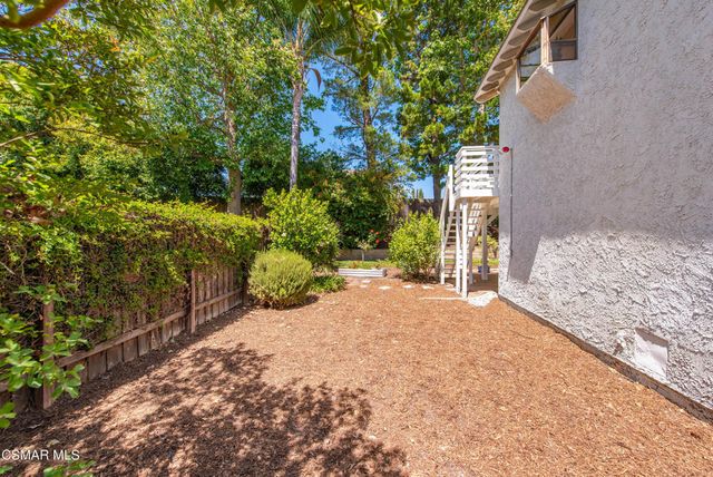 725 Pickford Court, Newbury Park, CA 91320