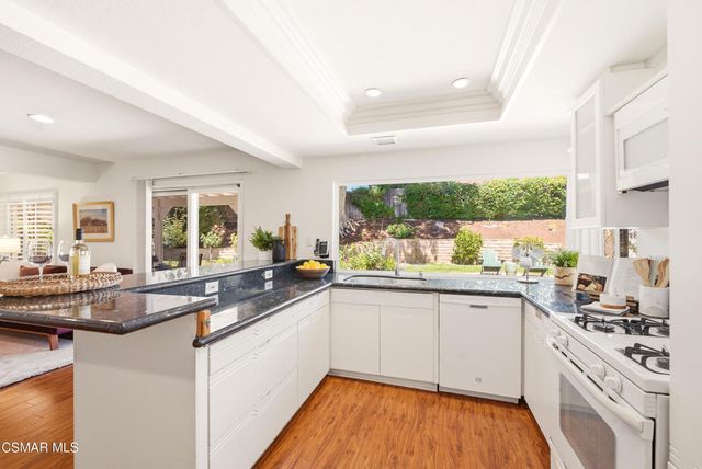 725 Pickford Court, Newbury Park, CA 91320