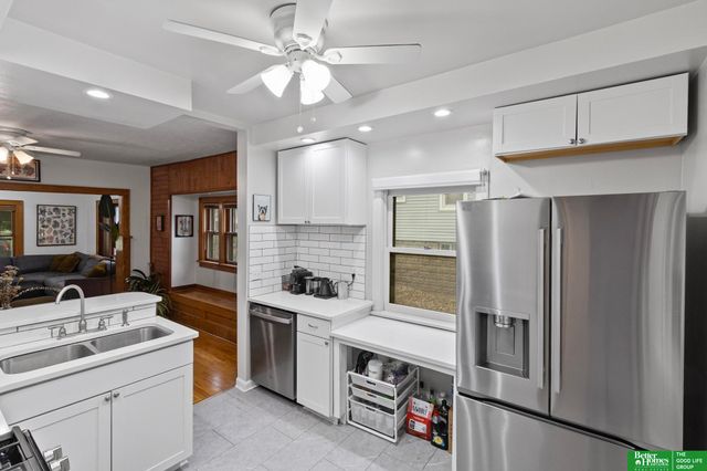 4811 Pierce Street, Omaha, NE 68106