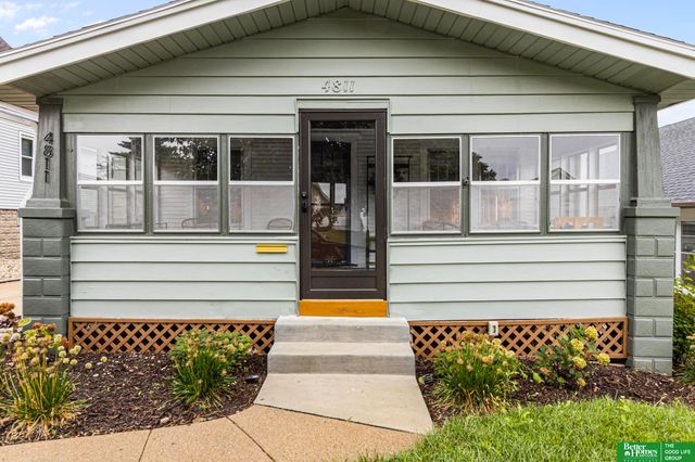 4811 Pierce Street, Omaha, NE 68106