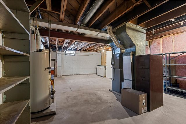 84 Buhl Blvd, Sharon, PA 16146