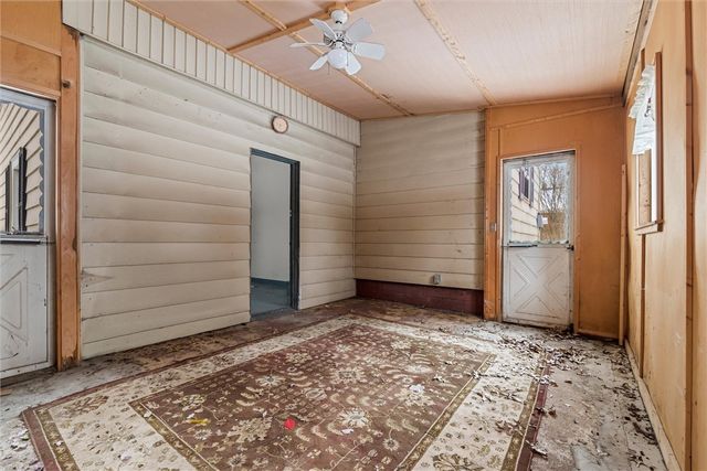 84 Buhl Blvd, Sharon, PA 16146