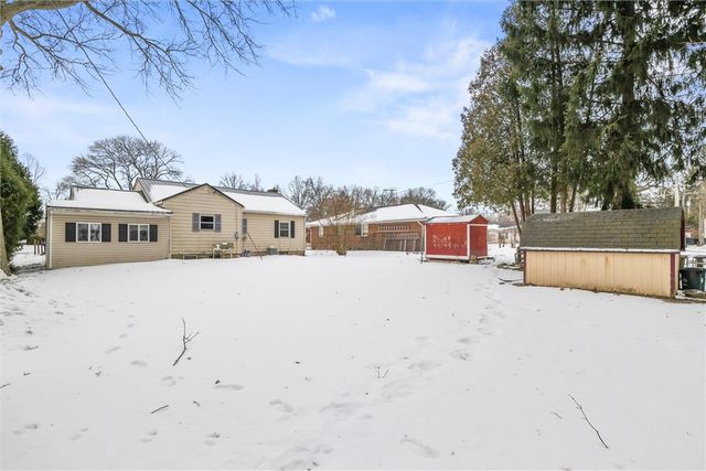 84 Buhl Blvd, Sharon, PA 16146