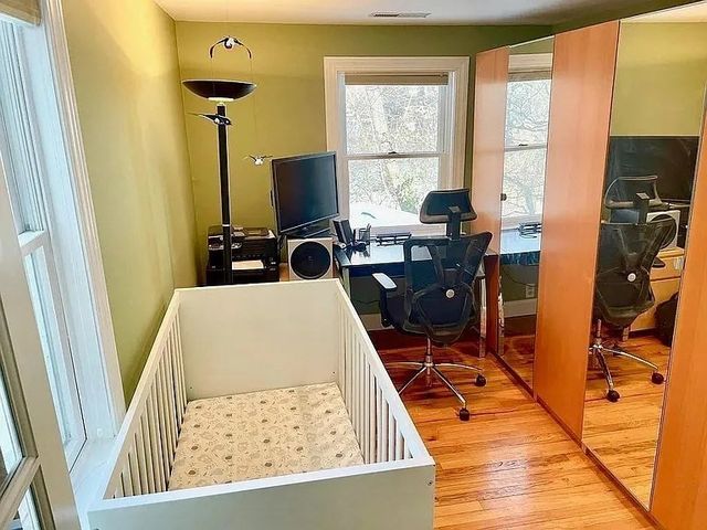 81 Riverview Cir, Wayland, MA 01778
