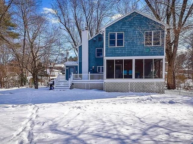 81 Riverview Cir, Wayland, MA 01778