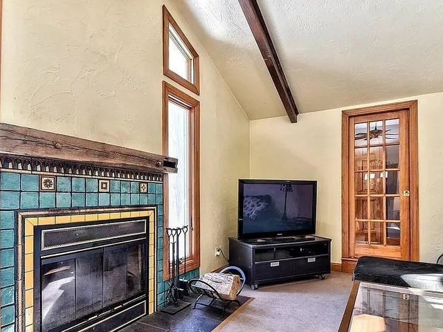 81 Riverview Cir, Wayland, MA 01778