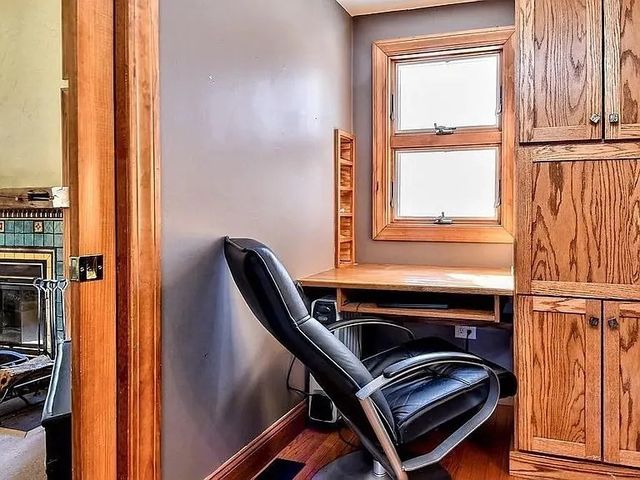 81 Riverview Cir, Wayland, MA 01778