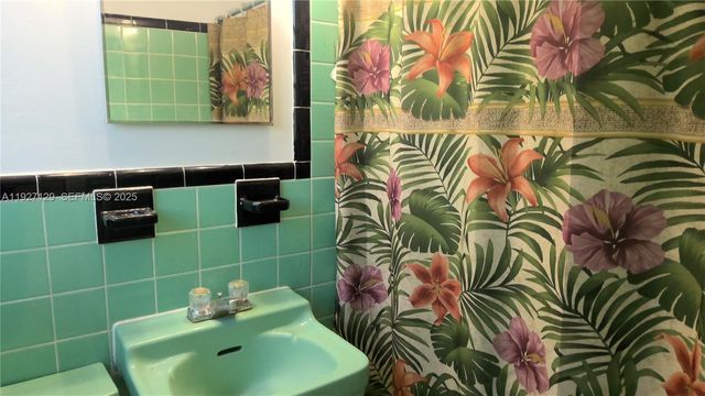 3825 NW 168th Ter 0, Miami Gardens, FL 33055