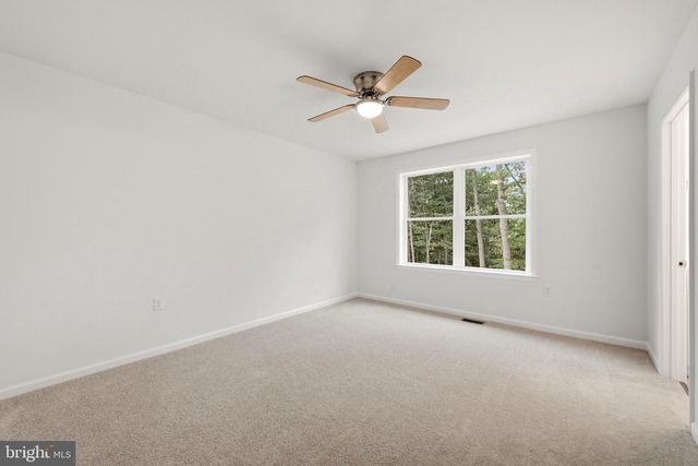 335 WINDSONG RD, Harpers Ferry, WV 25425