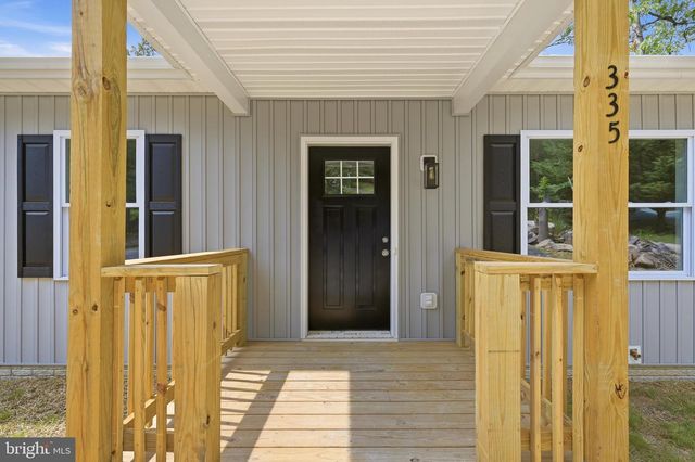 335 WINDSONG RD, Harpers Ferry, WV 25425