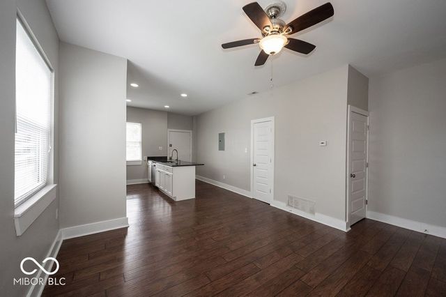 2029 N College Avenue G, Indianapolis, IN 46202