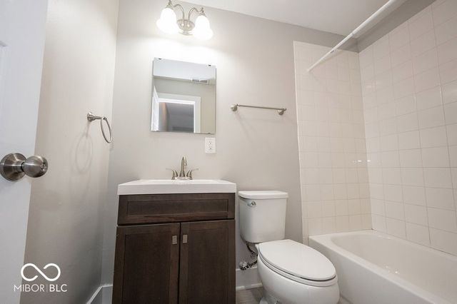 2029 N College Avenue G, Indianapolis, IN 46202