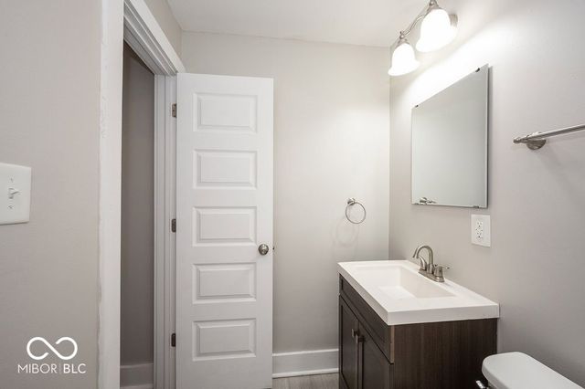 2029 N College Avenue G, Indianapolis, IN 46202