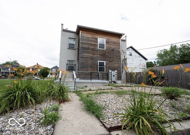 2029 N College Avenue G, Indianapolis, IN 46202