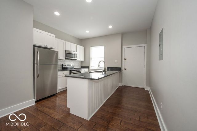 2029 N College Avenue G, Indianapolis, IN 46202