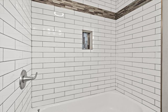 10303 Leon TERRACE, Milwaukee, WI 53224