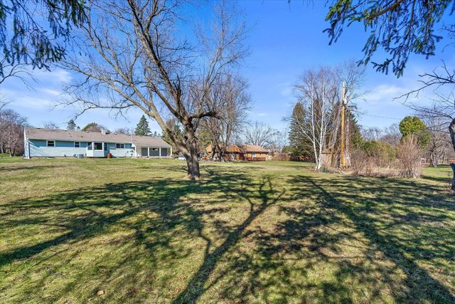 10303 Leon TERRACE, Milwaukee, WI 53224