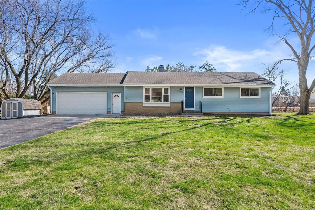 10303 Leon TERRACE, Milwaukee, WI 53224