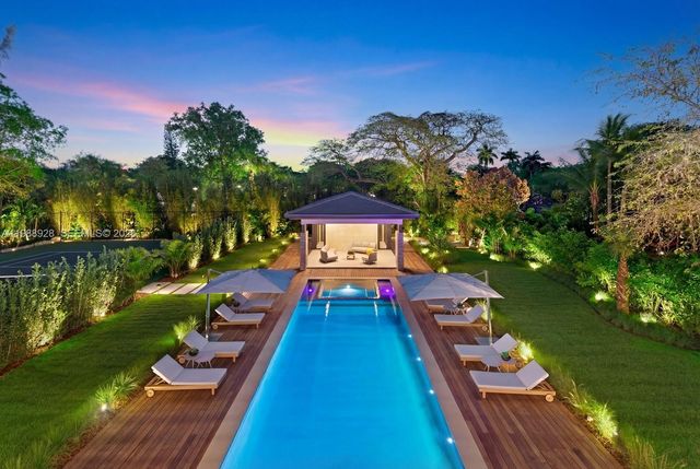 5545 SW 81st Ter, Miami, FL 33143