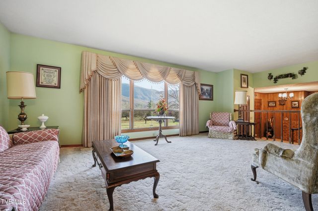 5831 Powell Valley Road, Big Stone Gap, VA 24219