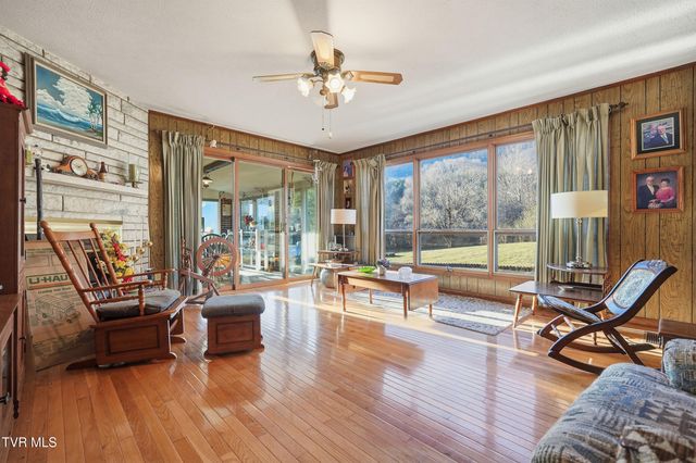 5831 Powell Valley Road, Big Stone Gap, VA 24219