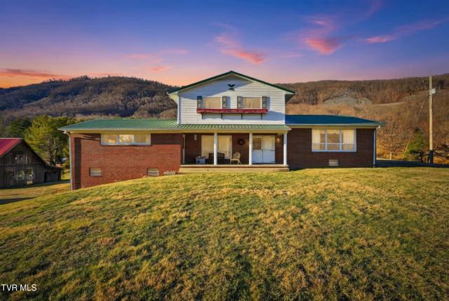 5831 Powell Valley Road, Big Stone Gap, VA 24219