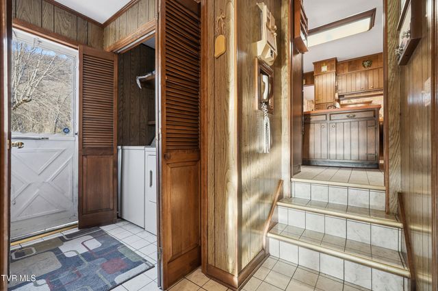 5831 Powell Valley Road, Big Stone Gap, VA 24219