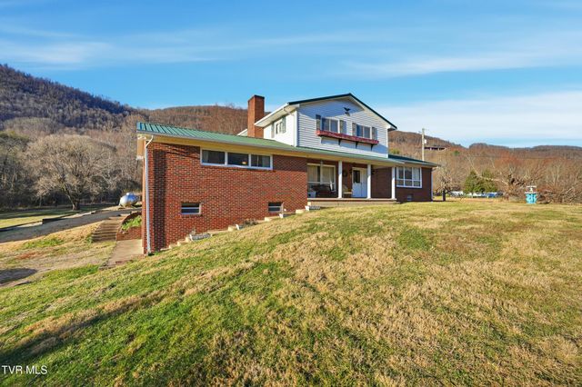 5831 Powell Valley Road, Big Stone Gap, VA 24219