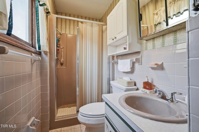 5831 Powell Valley Road, Big Stone Gap, VA 24219